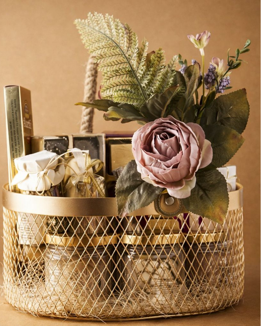 Luxury Gold Wire Gift Basket with Floral Arrangement – Elegant Premium Decorative Gift Hamper