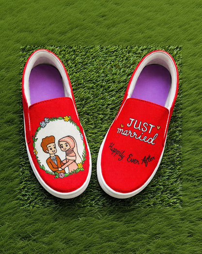 Custom Just Married Sneakers – Hand-Painted Wedding Shoes with Couple Illustration